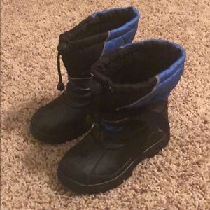Kids snow boots